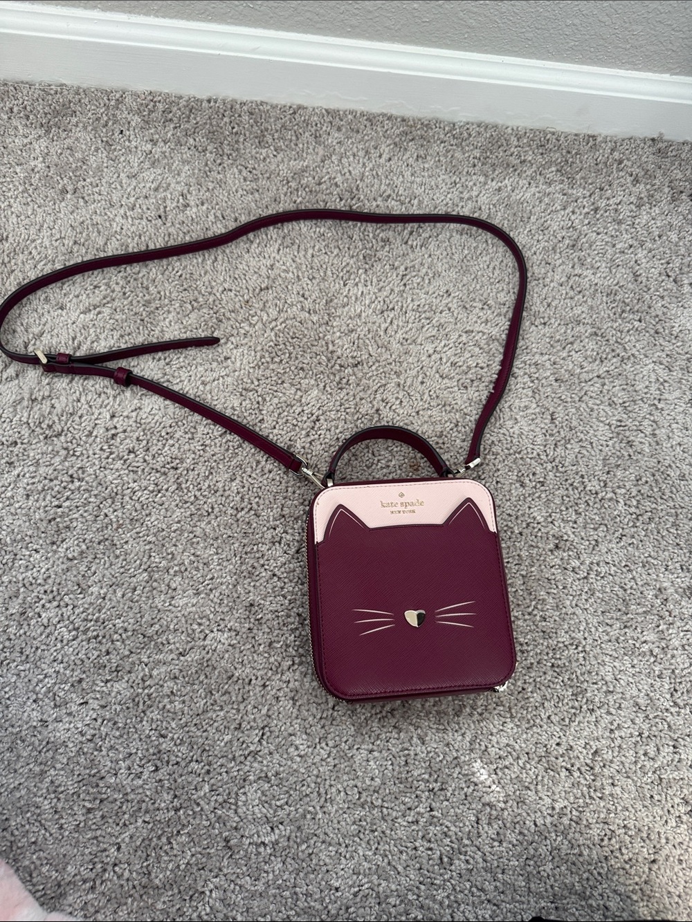 kate spade New York Pink & Plum Cat Crossbody Bag